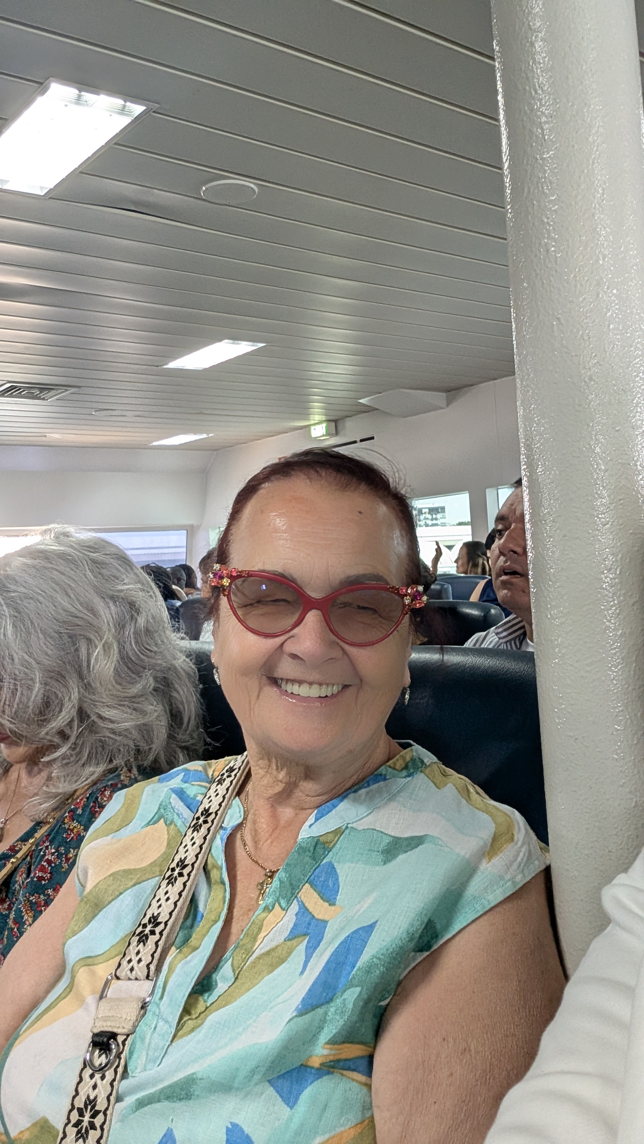 Lynne Pintot Celebrant